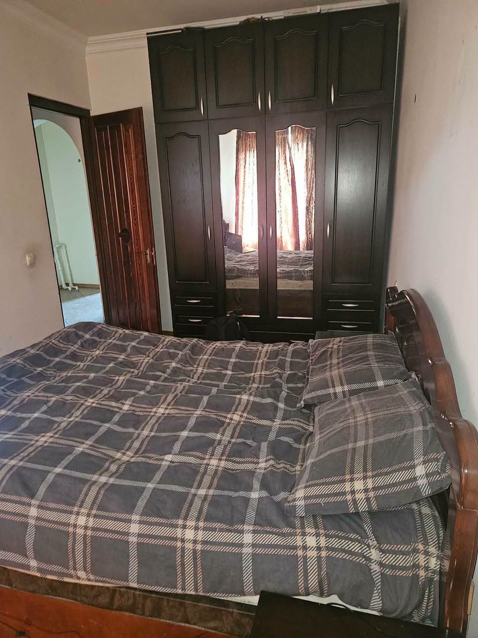 იყიდება 3-ოთახიანი ბინა, თბილისი — $97,000