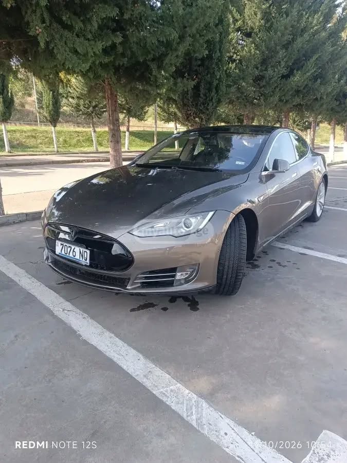 Satılır qənaətli ödəniş: 1,050 $ 2015