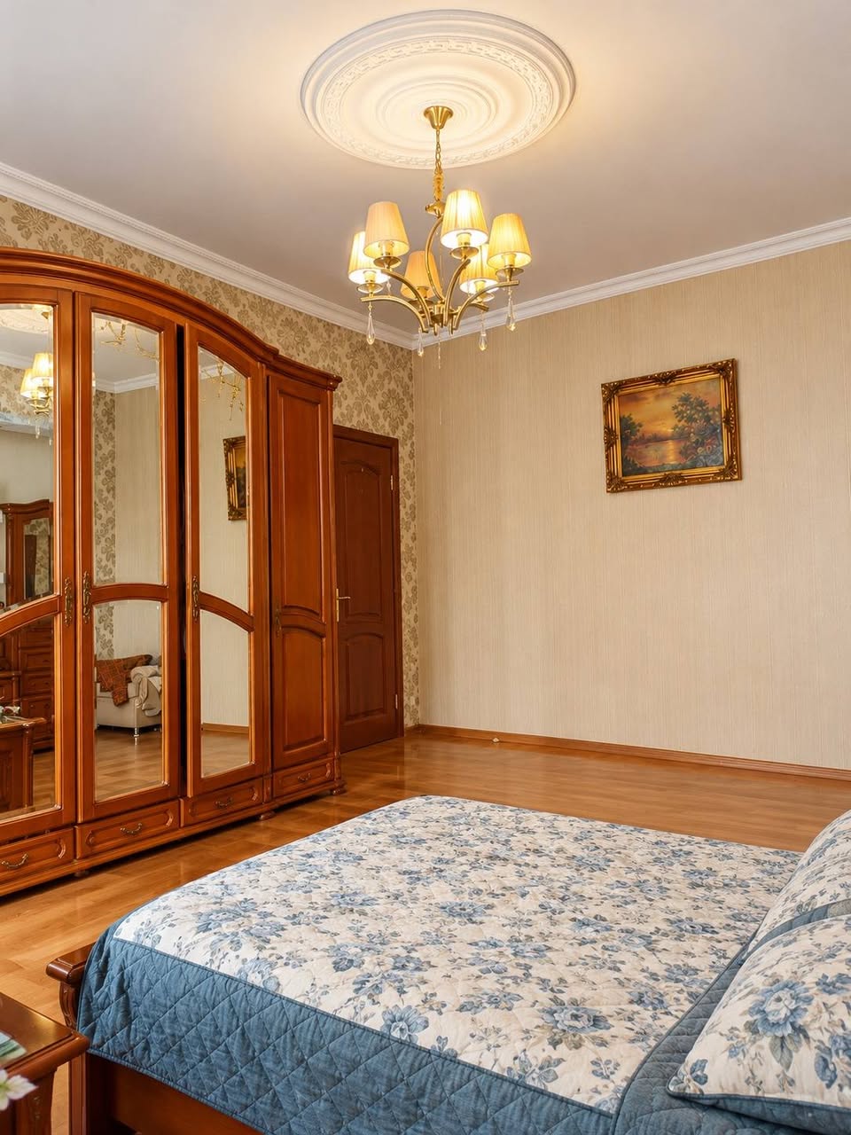 5 սենյականոց անշարժ գույք, 140 մ², Խատայ