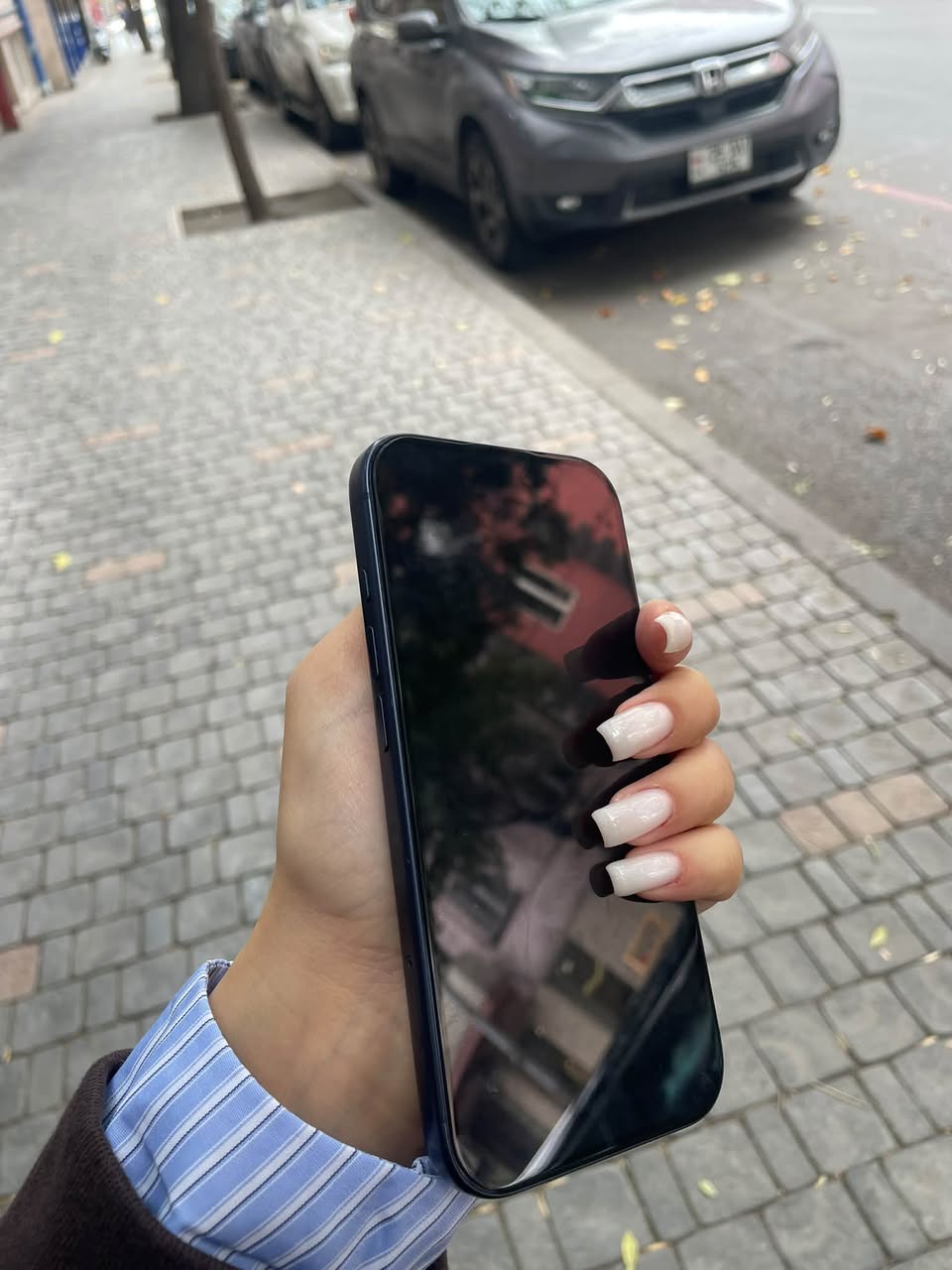 17 pro/ zavod/93%🔋/ 256Gb/ 335.000💸 📞