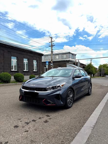 Kia Forte GT-Line — 60,000$
