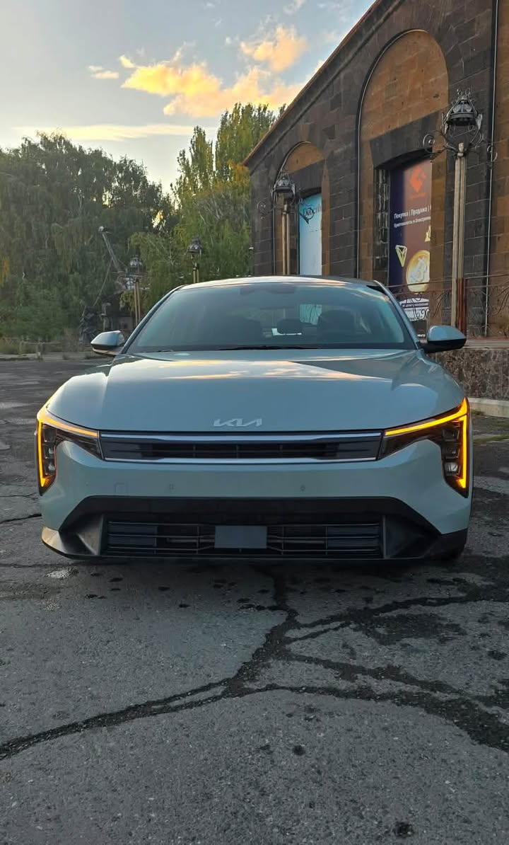 Kia K4 2024