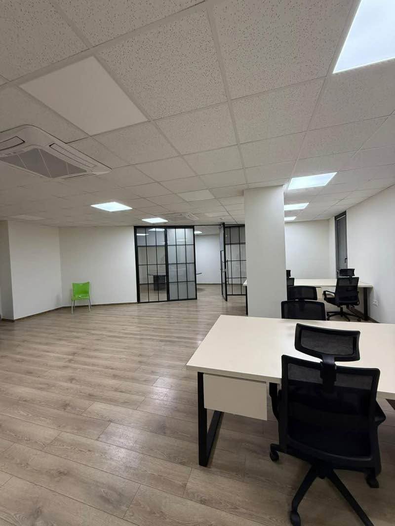 Коммерческое помещение 105 м², ул. Асатиани