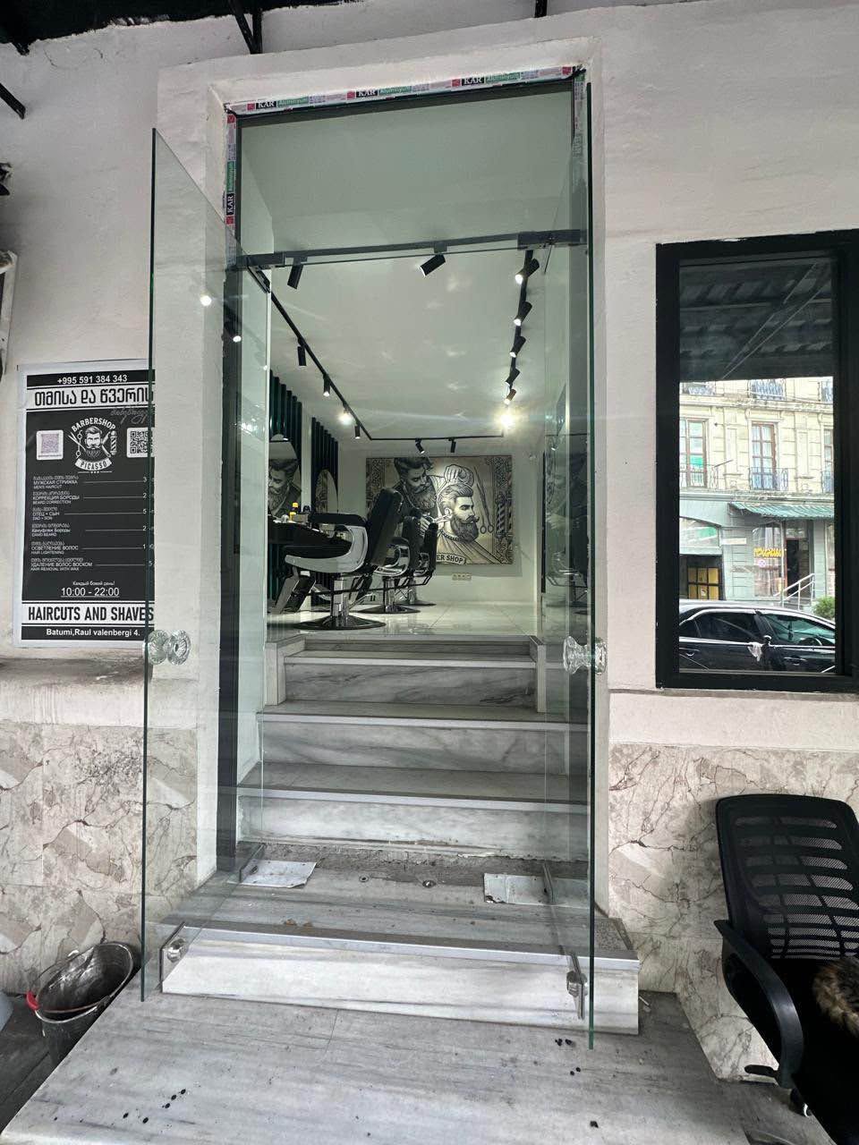 Batumi'de kiralık ticari iş yeri, 30 m²