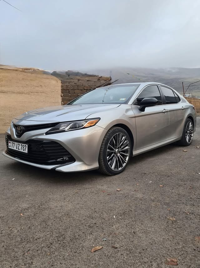 Toyota Camry 2018