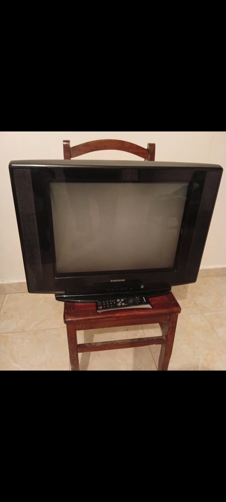 Satılır Samsung-un işçi və davamlı televizoru