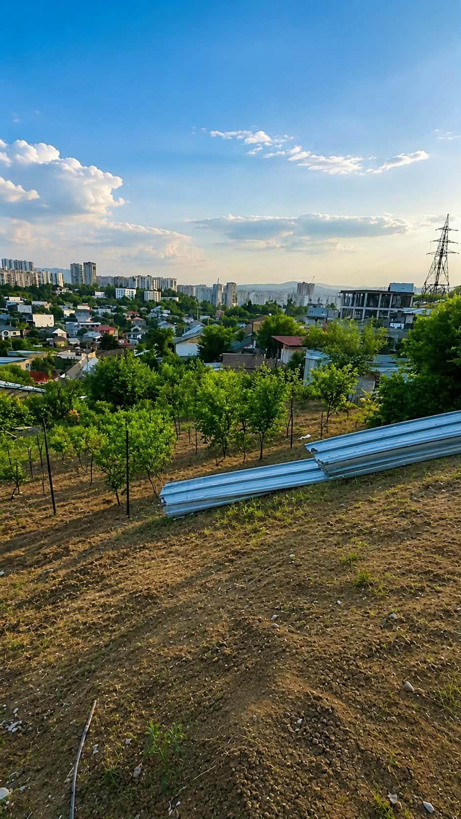 🏡 იყიდება მიწის ნაკვეთი მუხიანის აგარაკებზე!