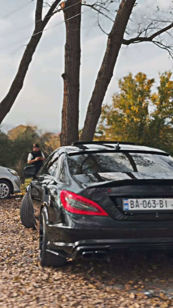 Mercedes-Benz CLS 550 2000 — 15,700$