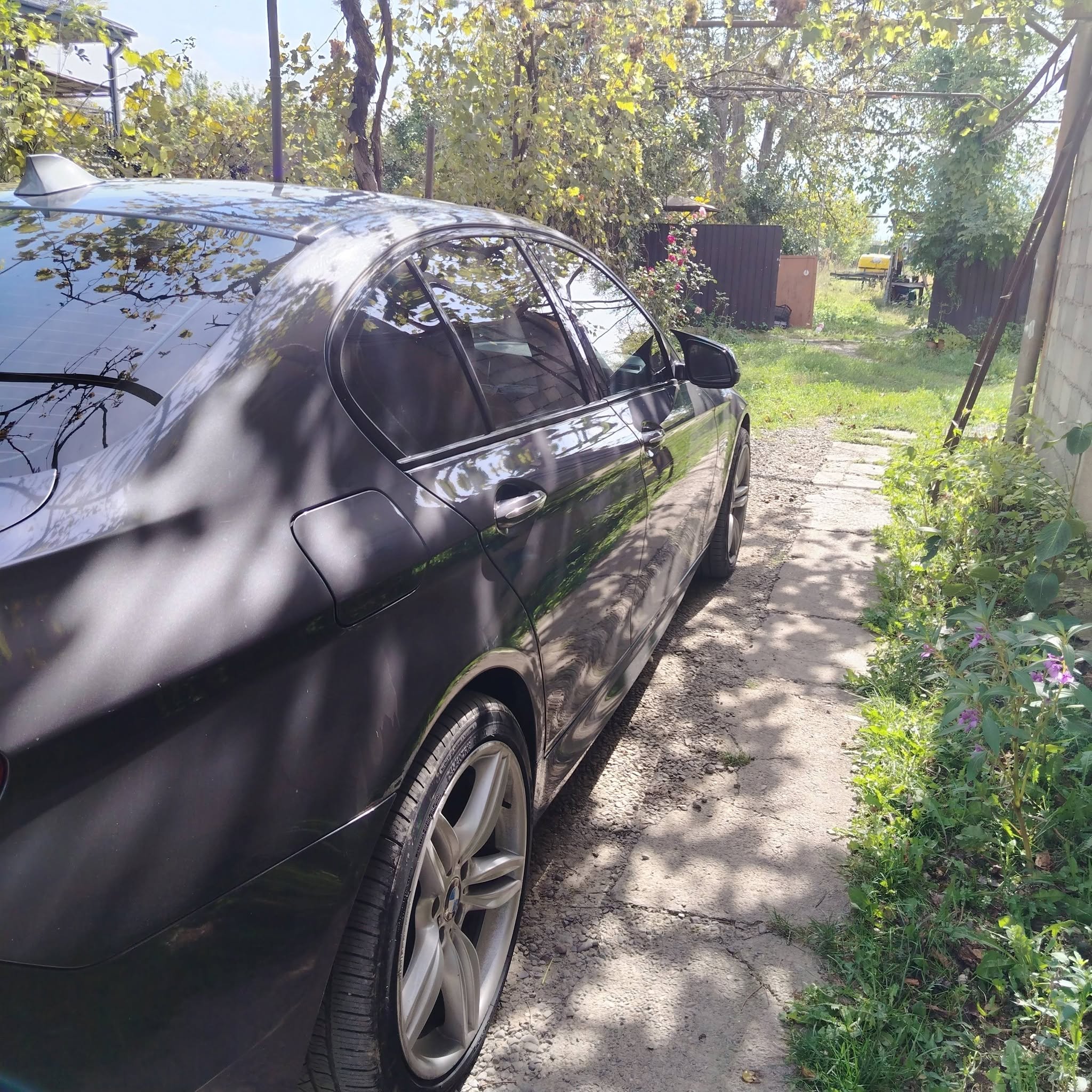 For sale for 9500$, in perfect condition, 2016 model