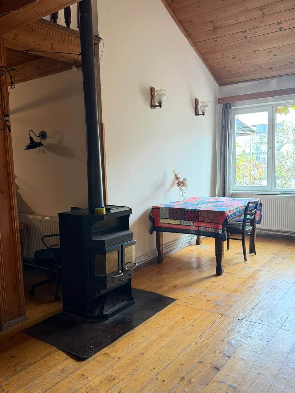 ბინა იჯარით, თბილისი — $1,600