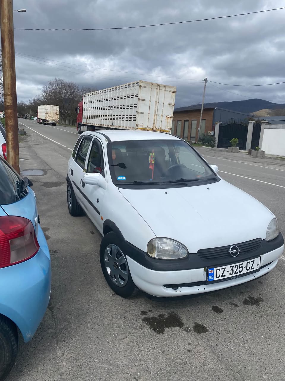ვყიდი საბოლოო შესყიდვით,წინასწარ 500$ დატოვებით და