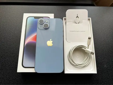 iPhone 14 128GB, battery 81%
