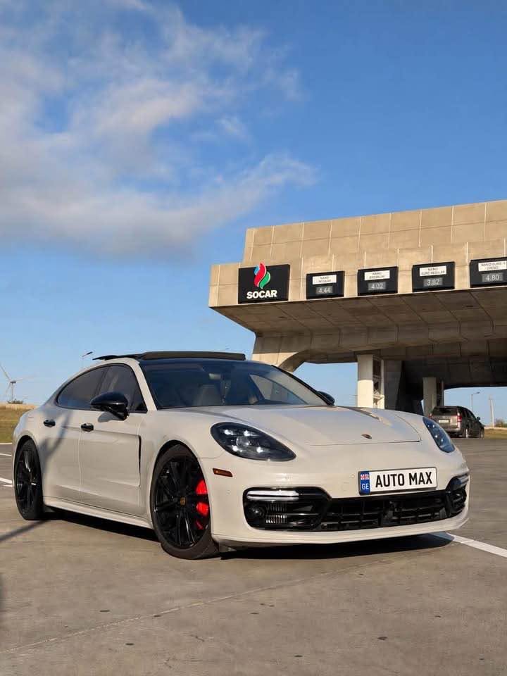 Porsche Panamera 4S 2019