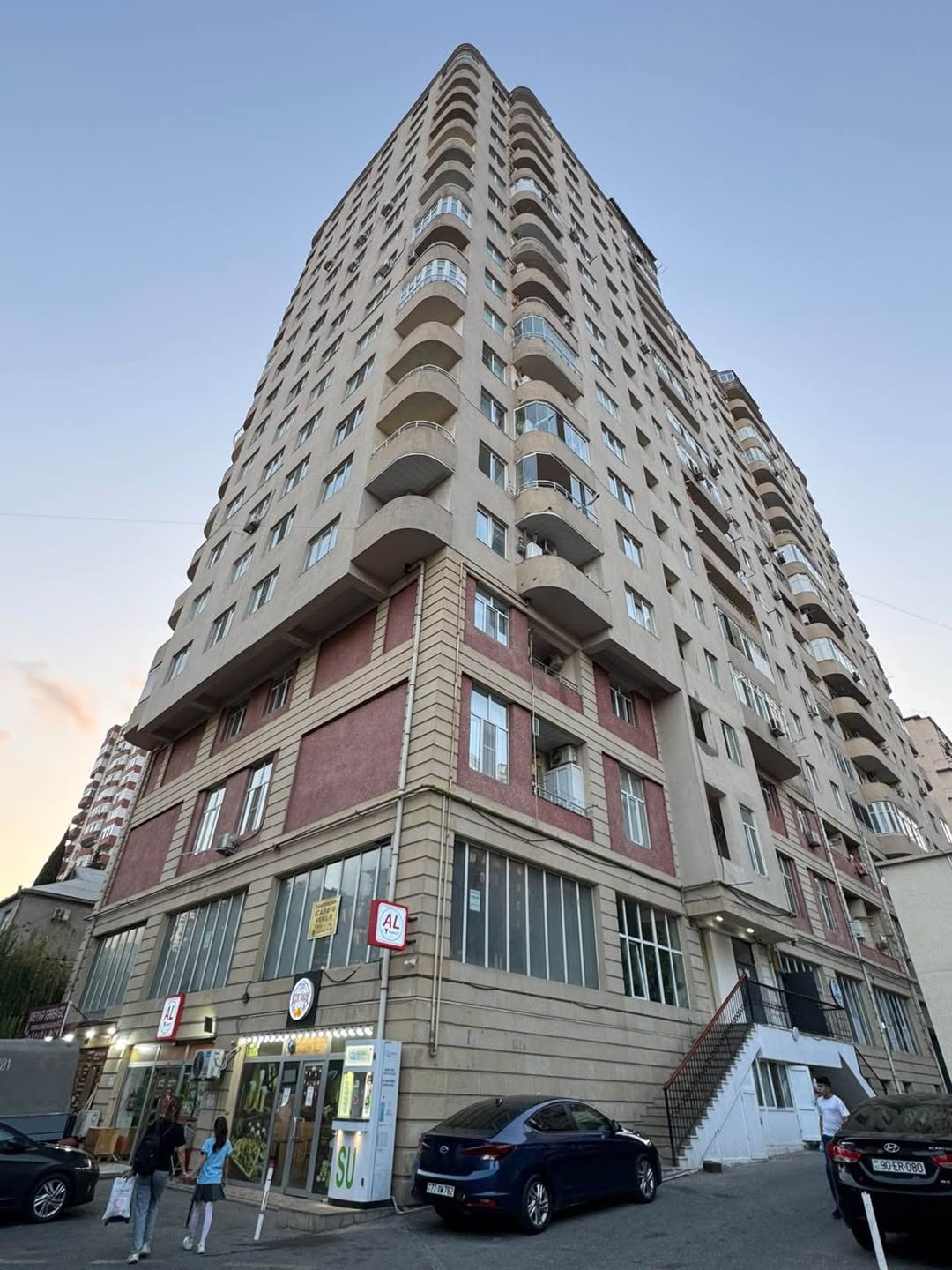 Yeni tikili mənzil, 9mkr, Bakı