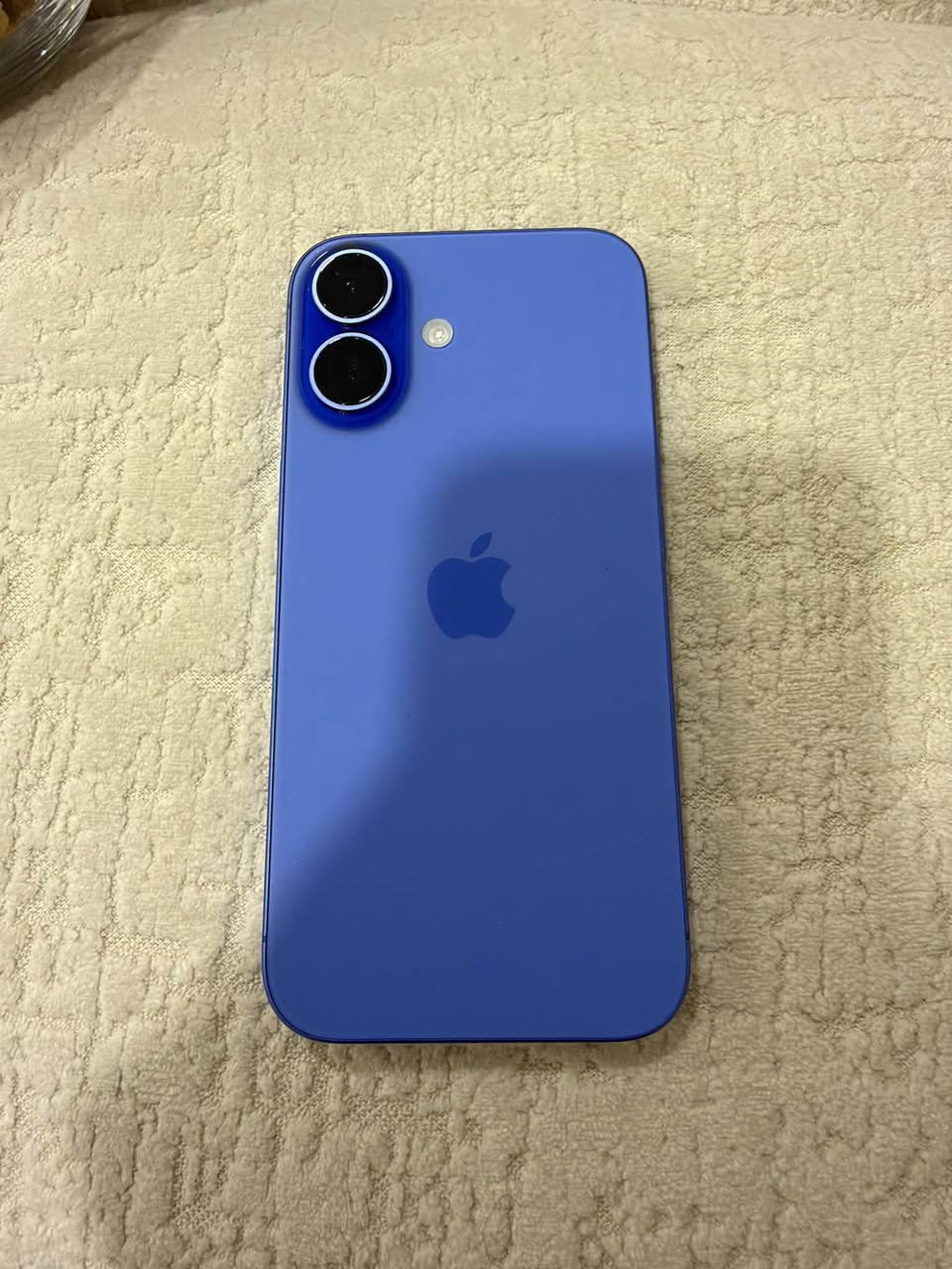iPhone 16, battery health 95%