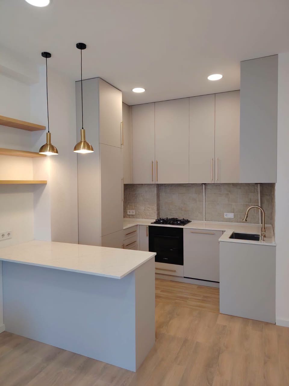 Rent 2-room apartment, Tbilisi — $800