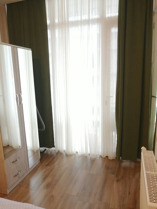 Kiralanıyor daire, Batum