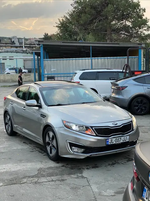 Kia Optima Hybrid Limited 2013