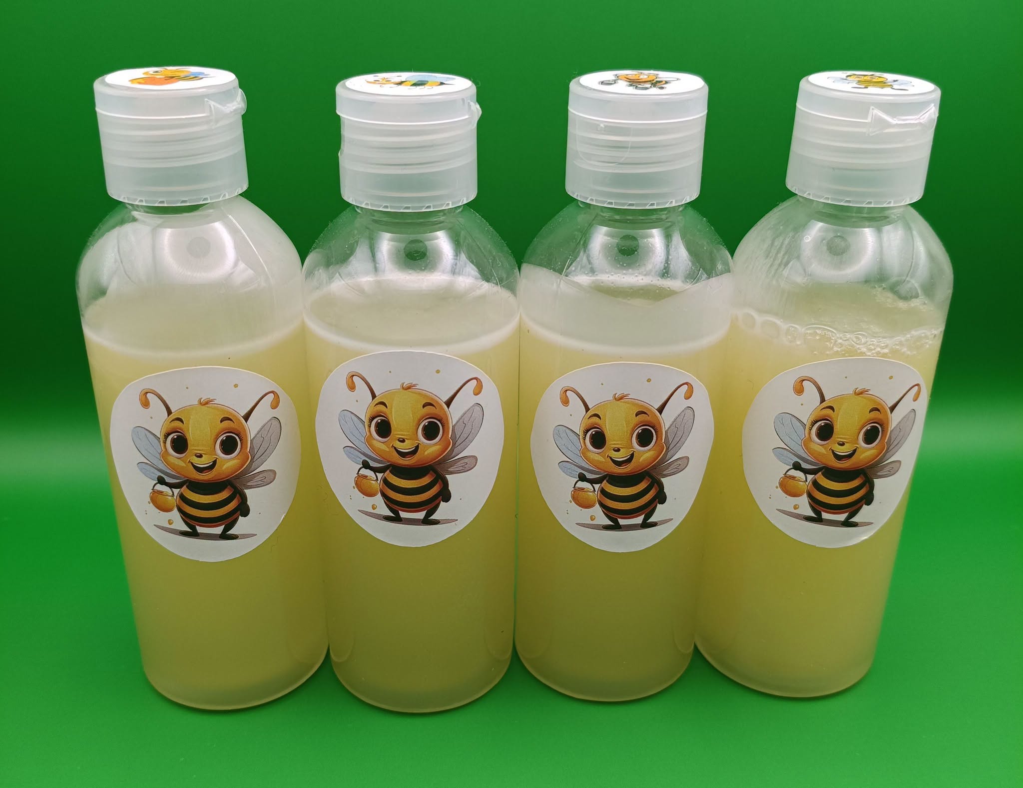 We're making honey shampoo! Made from natural beeswax