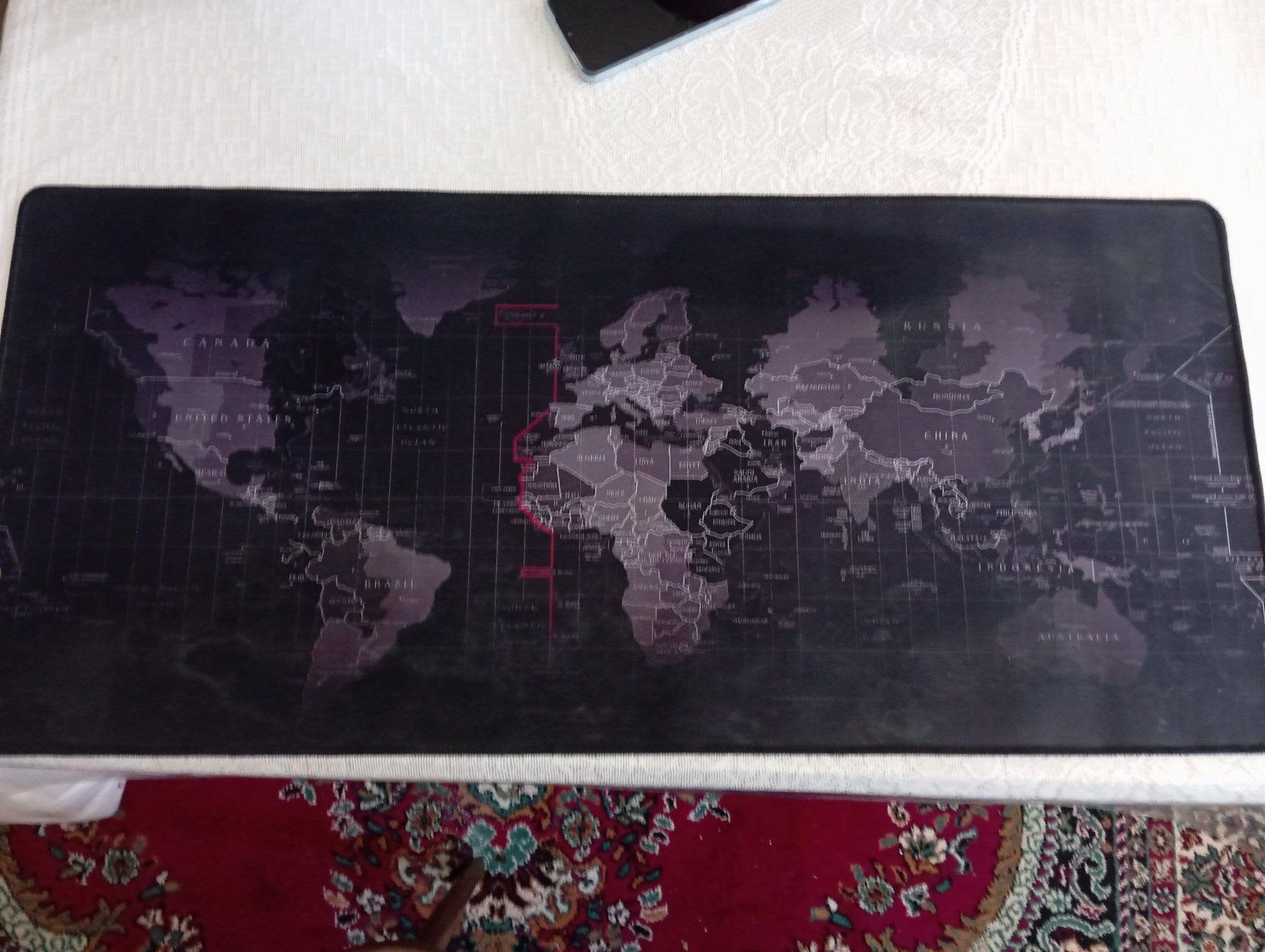 Geniş deskmat, dünya xəritəsi