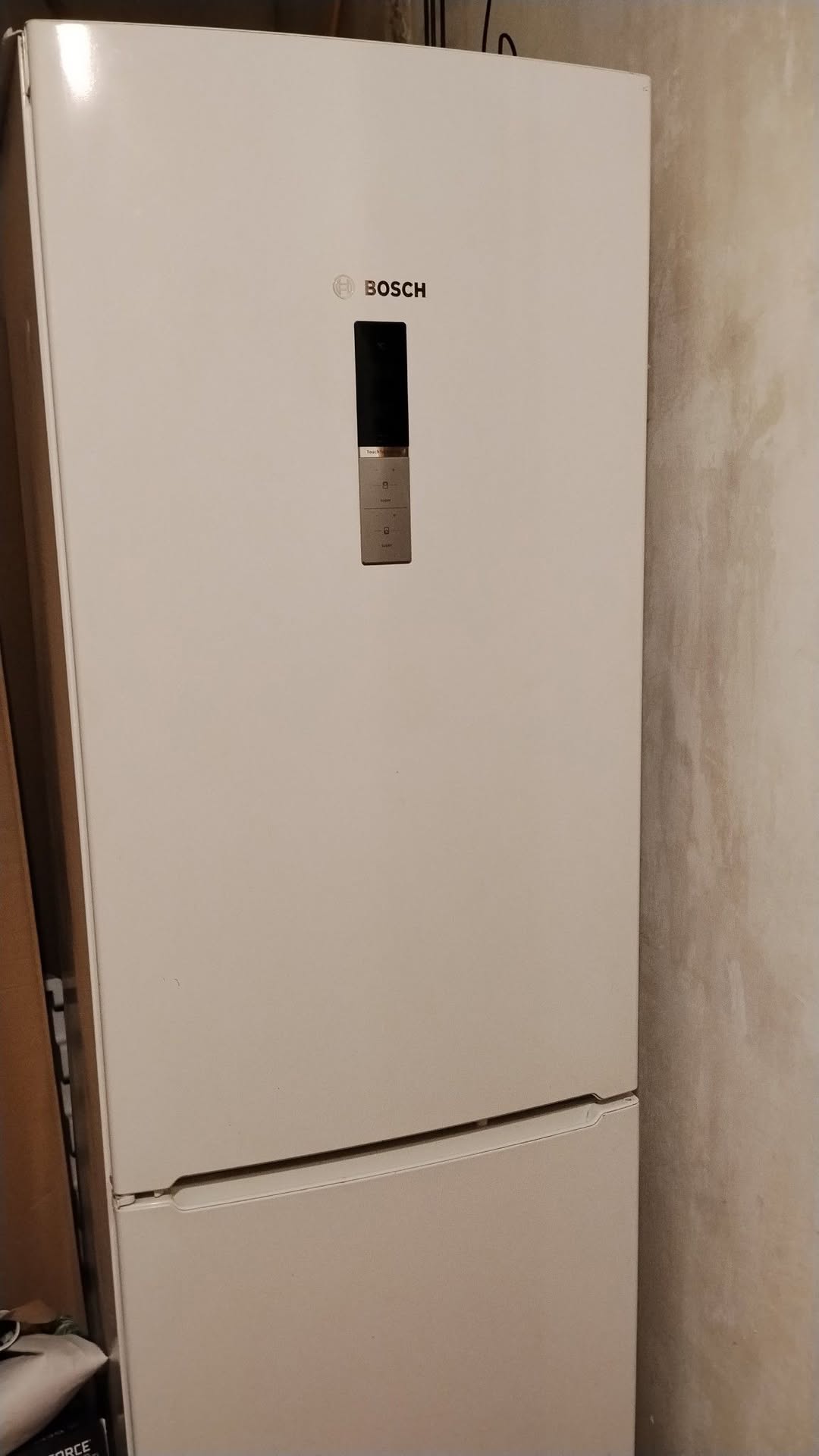 I bought a second-hand Bosch refrigerator, the craftsman told me
