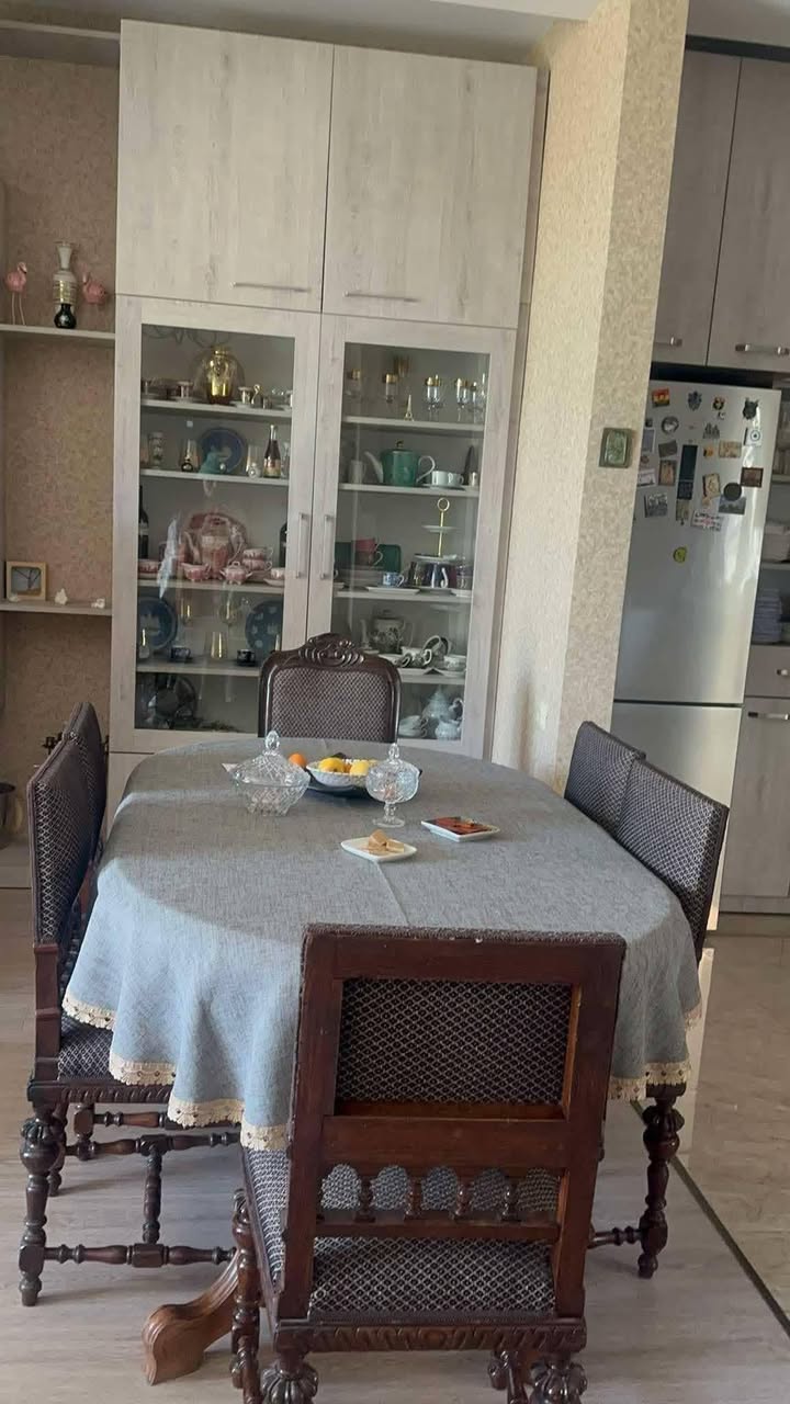 7 odalı daire satılık, Tiflis