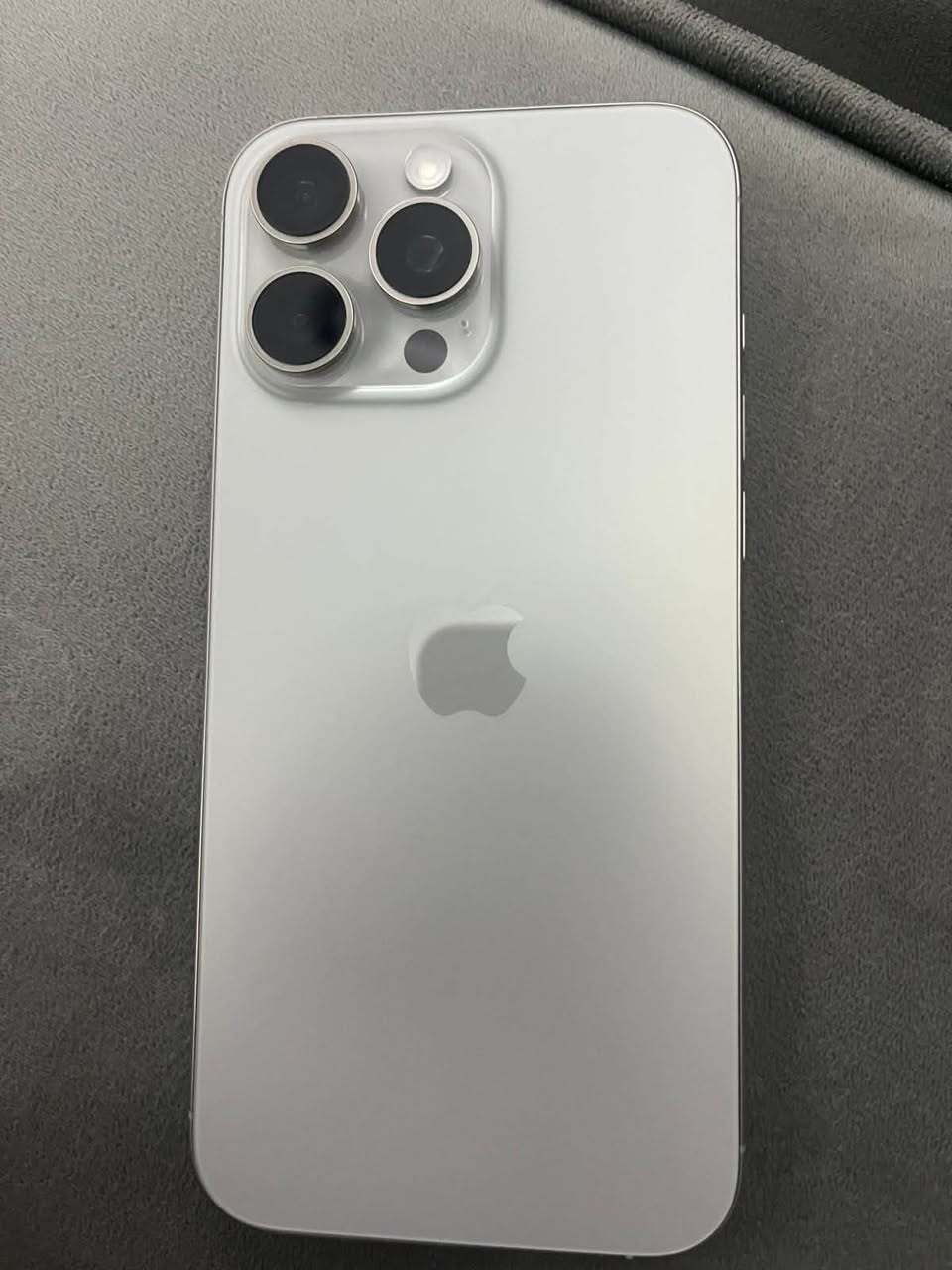 Batumi iPhone 16 Pro Max 2300 lari