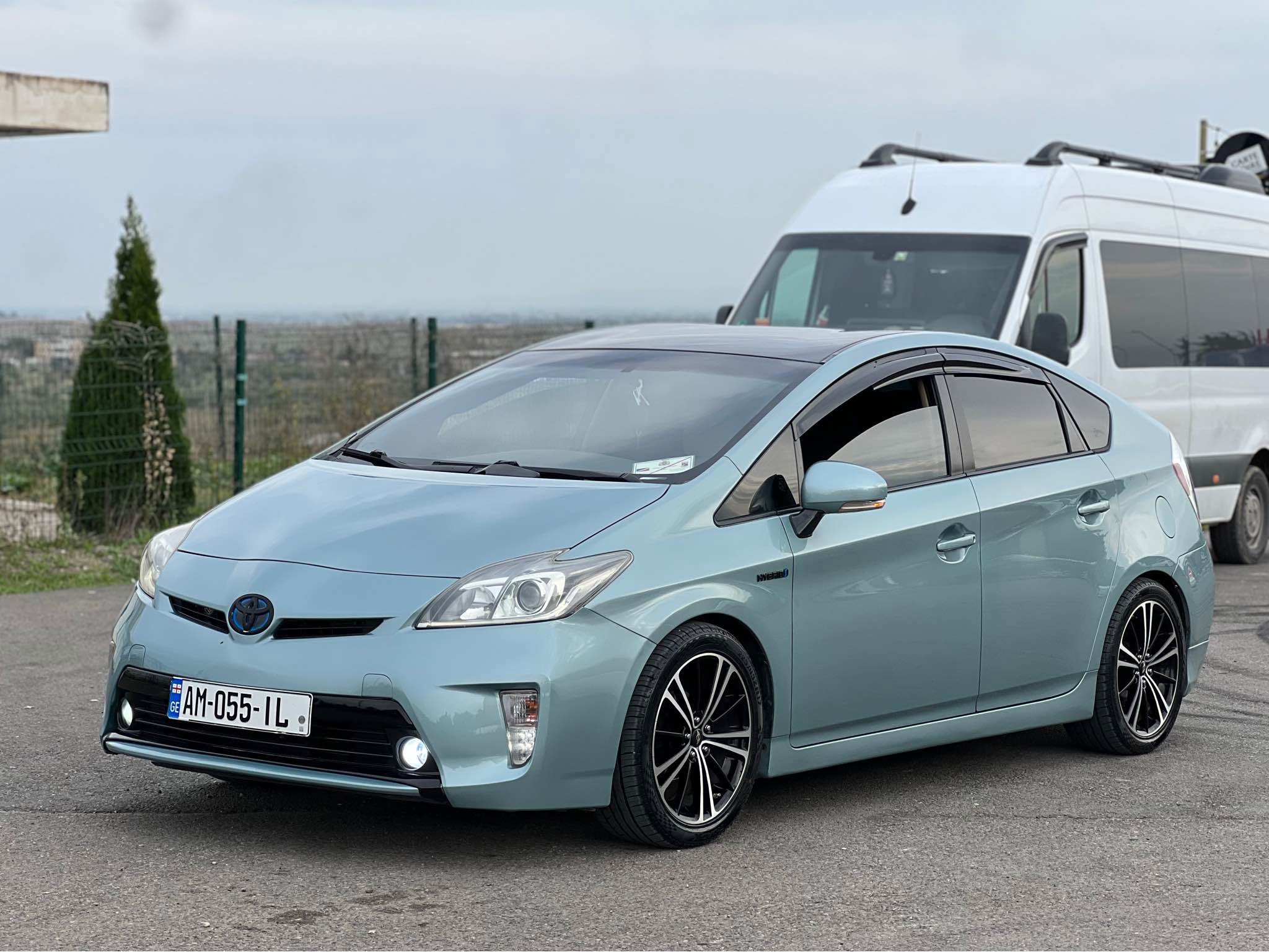 Toyota Prius 2012