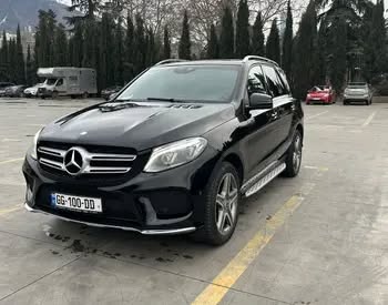 Satılır kreditlə. İlkin ödəniş: $2,100 il 2016 — 21,000$