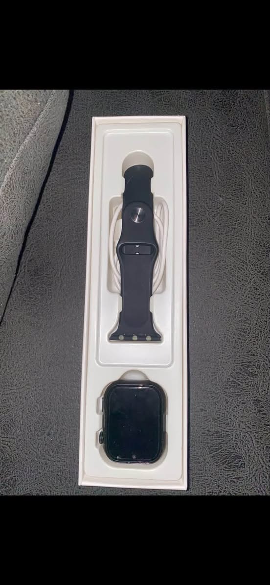 iPhone 7 and smart watch 150