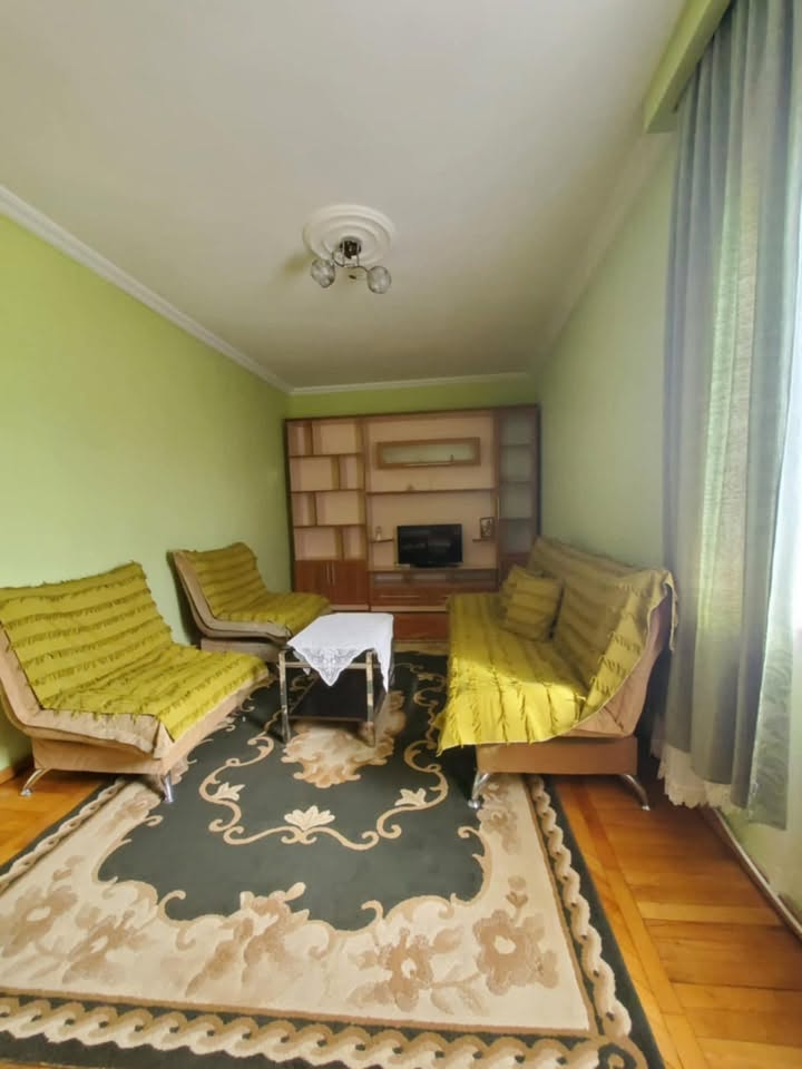 Продаётся 2-комнатная квартира, Кутаиси