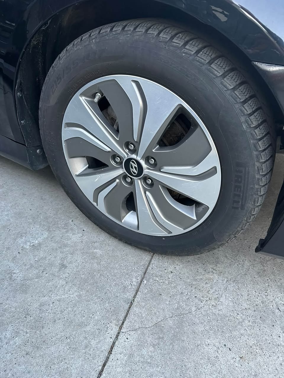 Hyundai Sonata Limited დისკები საბურავებით
