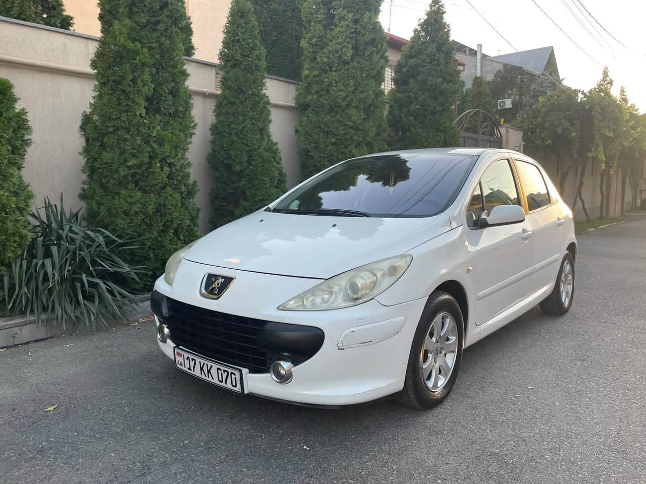 Գնվել է՝Peugeot-Երեւան՝ավտոսալոնից՝4500$ Մեքենան գնվել է՝2009թ (տեխ.ա…