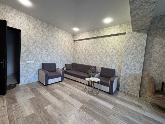 Kirayəyə mənzil, Tbilisi - 1,100 ₾
