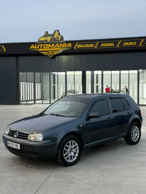 Volkswagen Golf 2003