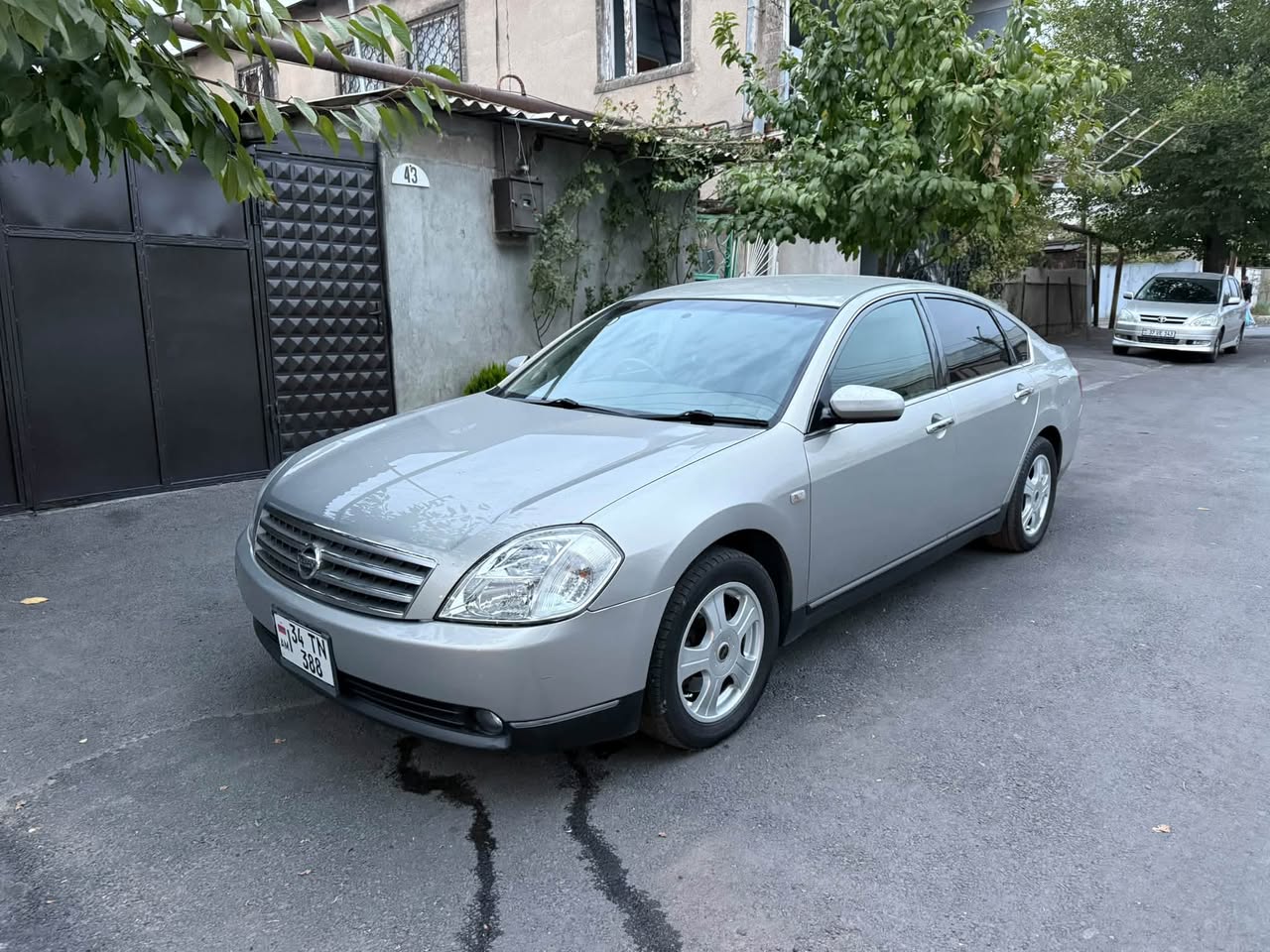 Nissan 2005
