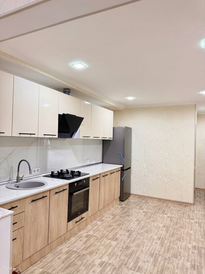 2 oda daire kiralanıyor, Tiflis - $800