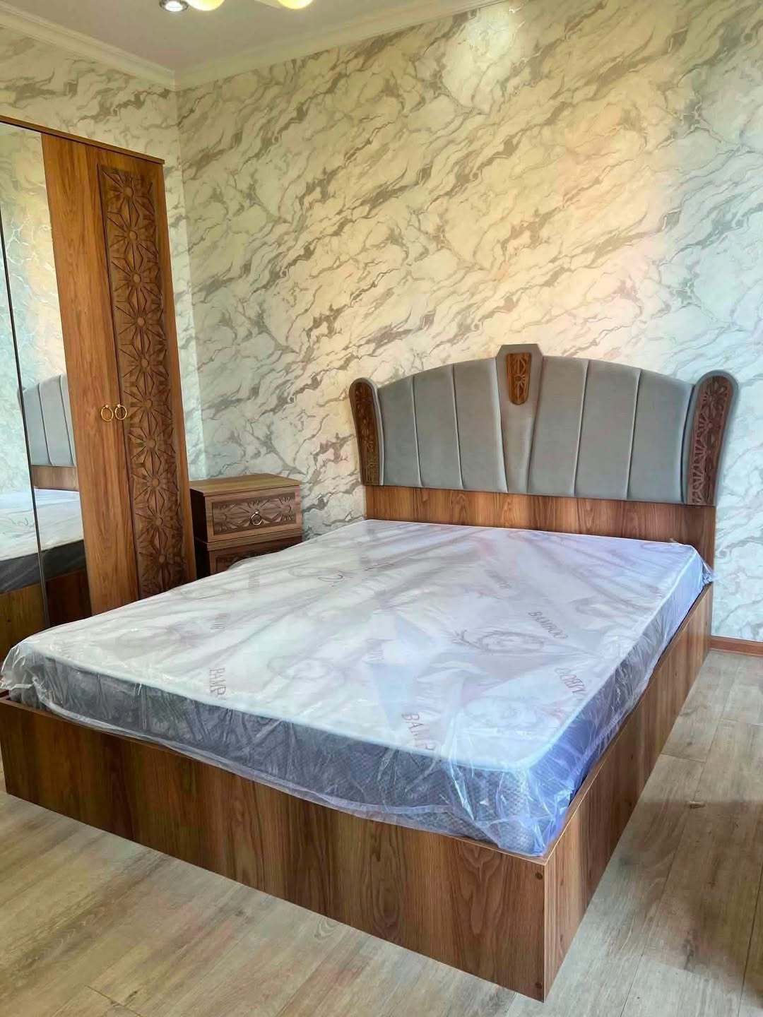 Yataq otağı və matrası ilə ölçüsü 160/200
