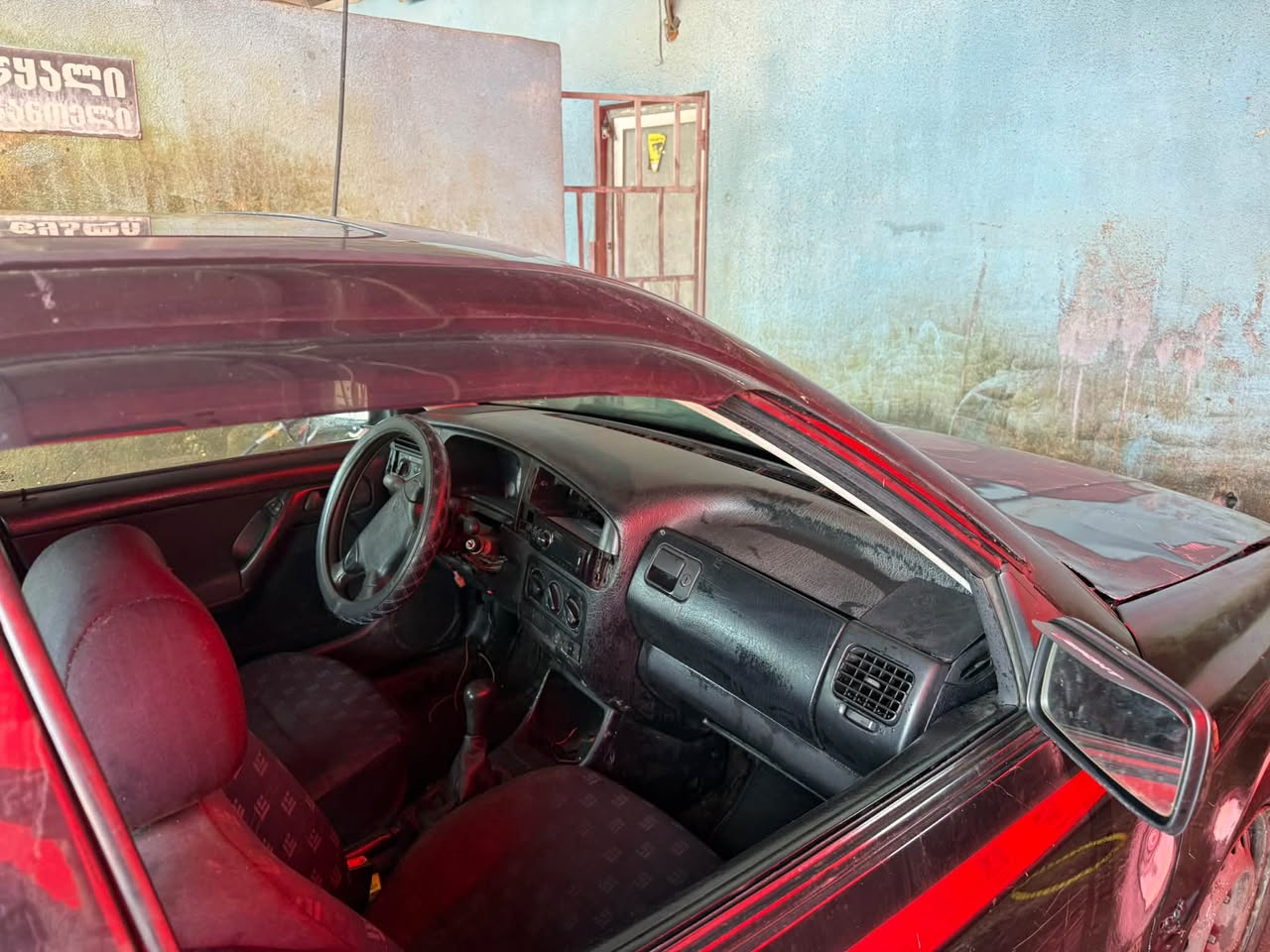 Satılıq qaz benzin Tehas motoru yoxdu 1.8 — 1,100₾