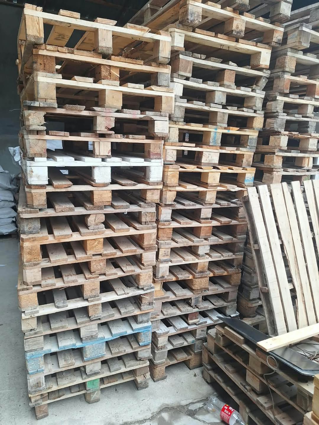 Պադոններ լավ վիճակում են 70-80 հատ կա
