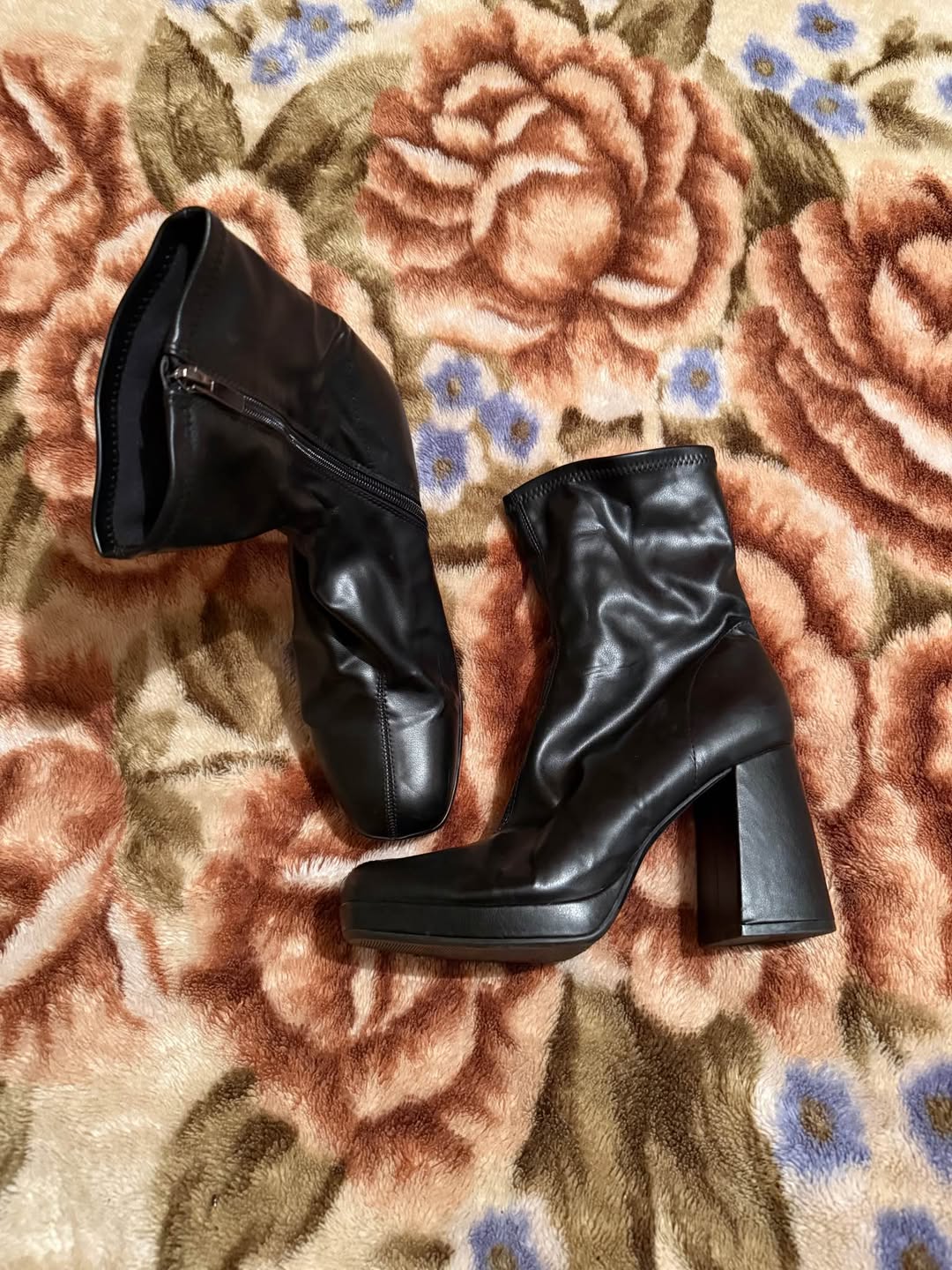 Bershka 39 40 bedeni 40 lari