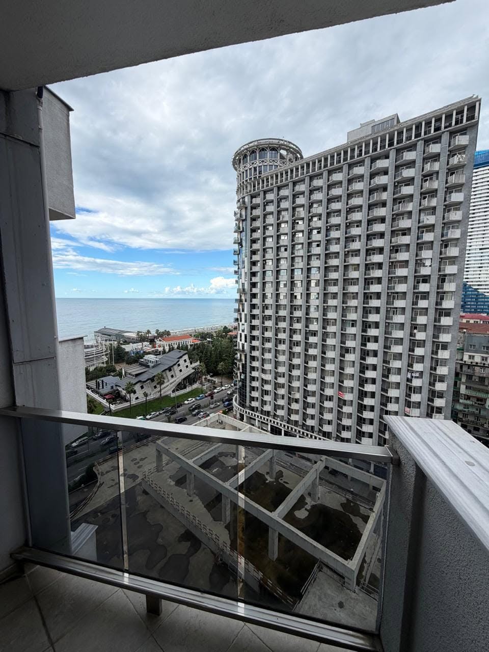 Apartment for rent in the complex — 350$