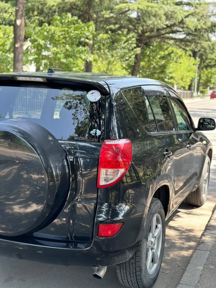 Toyota Rav4 2006 — 4,000 դոլար