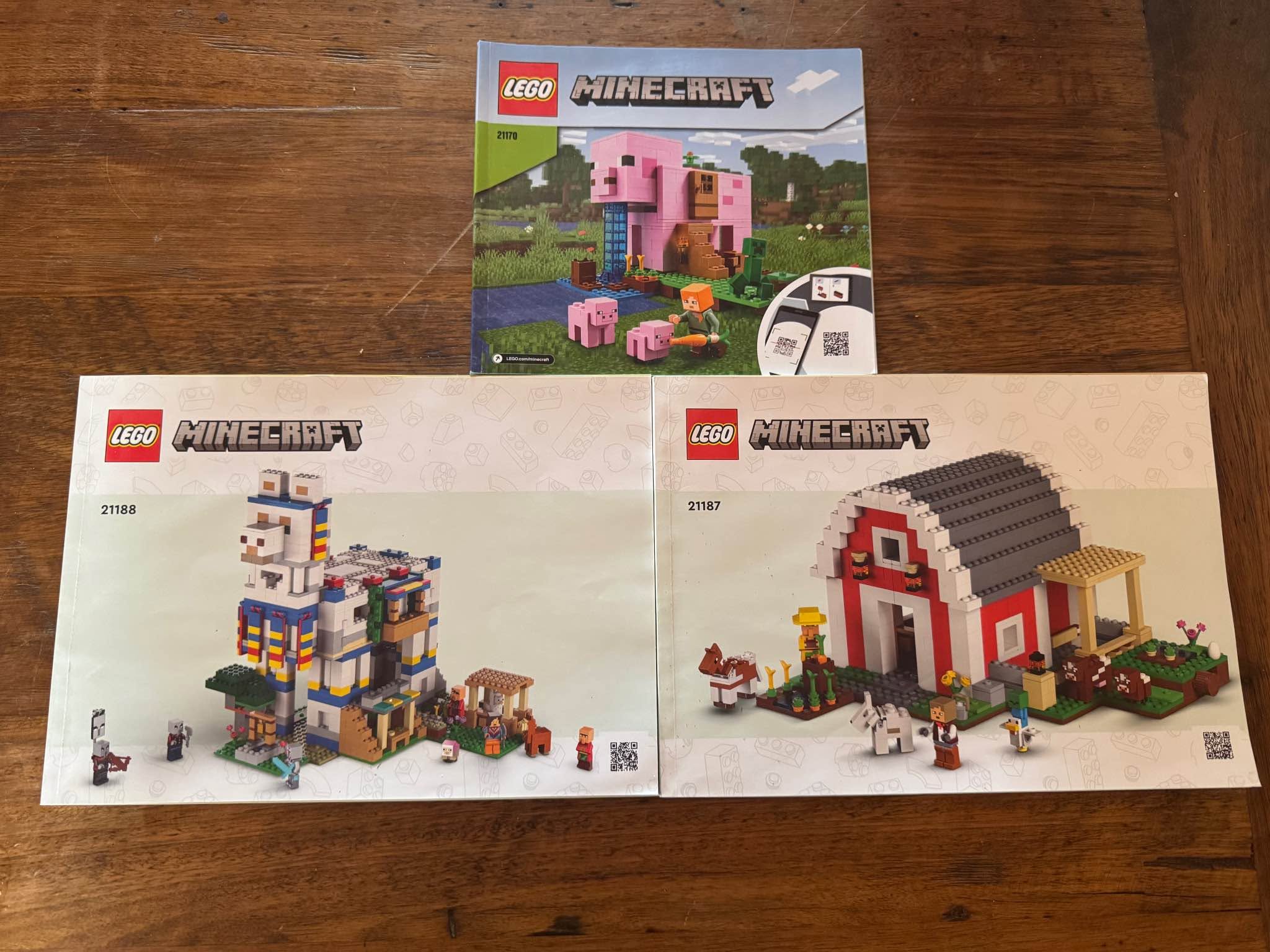 LEGO Minecraft setleri 21170, 21187, 21188