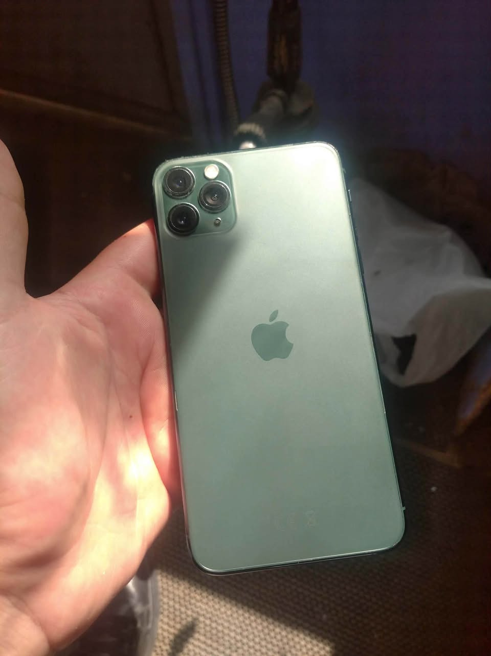 iPhone 11pro max 64GB - 48,000֏ satılık