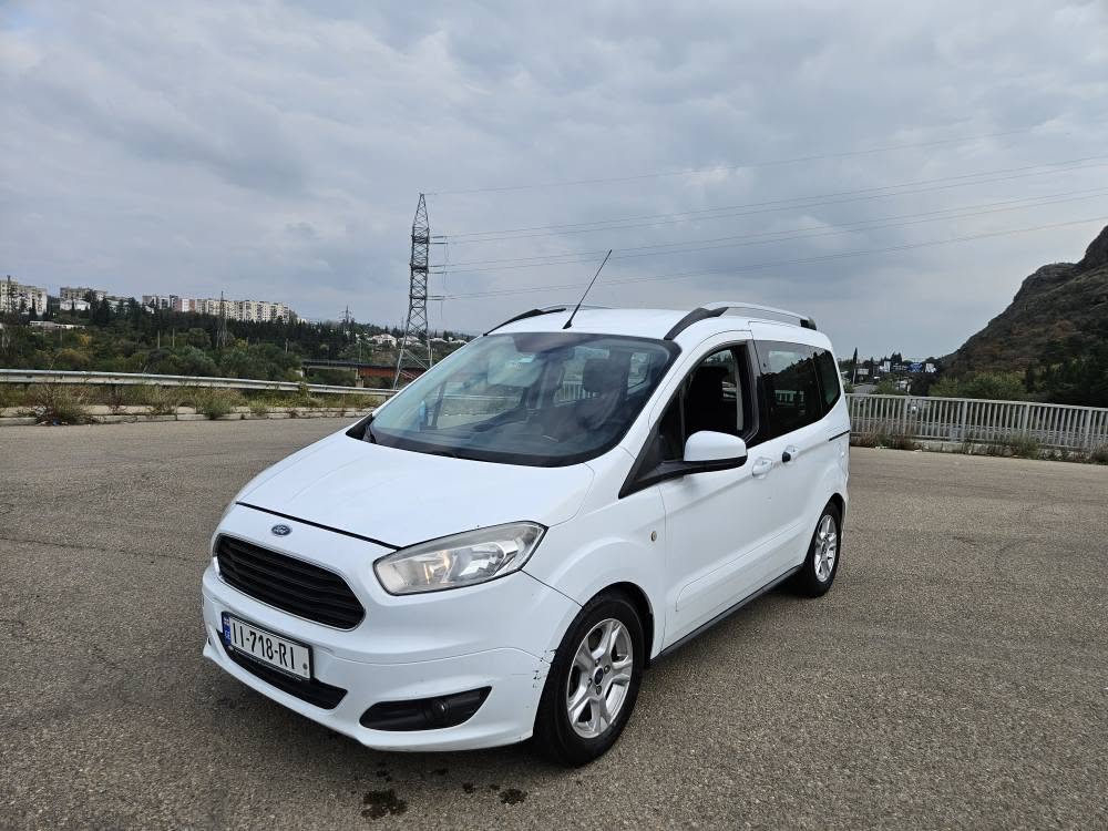 Avtomobil 2018 — 4,500$