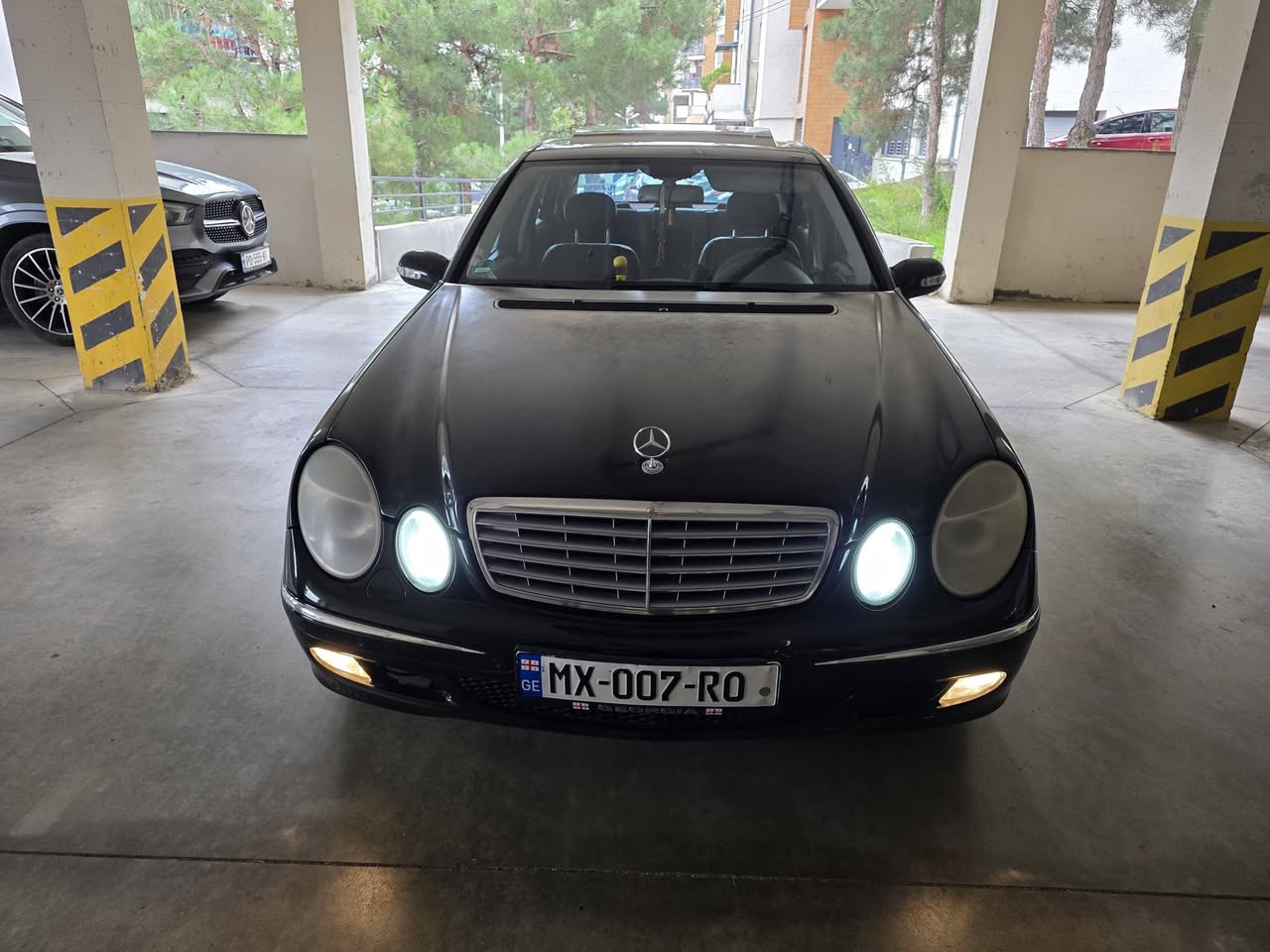 W211 2004