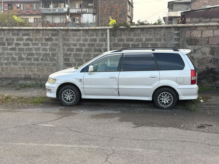 ავტომობილი — 700,000֏