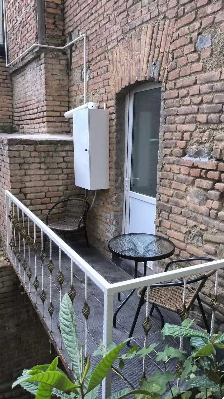 Сдаётся 1-комнатная квартира, Тбилиси — $600