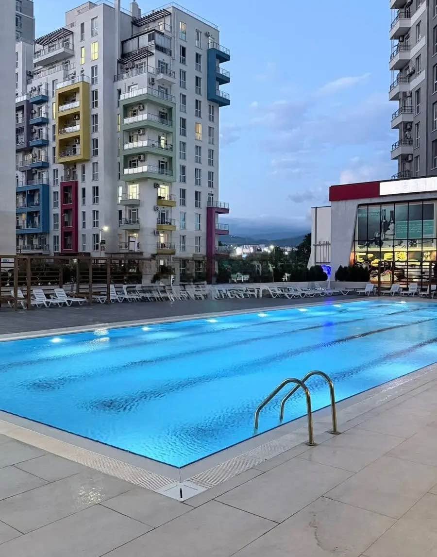 2-bedroom 80 m² flat in Digomi, pool